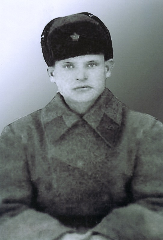 Постовой Андрей Кондратьевич 1923 г старший сержант отдельная стрелковая рота отдельного гвардейского учебного стрелкового батальона