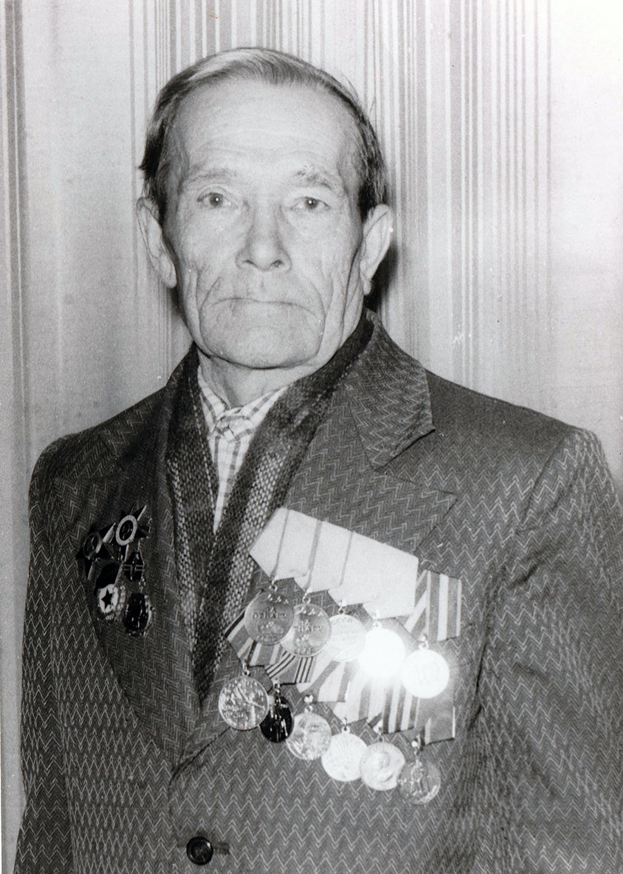 Терешкин  Сергей Никитович стрелок, 101  Гв СП 35 Гв СД