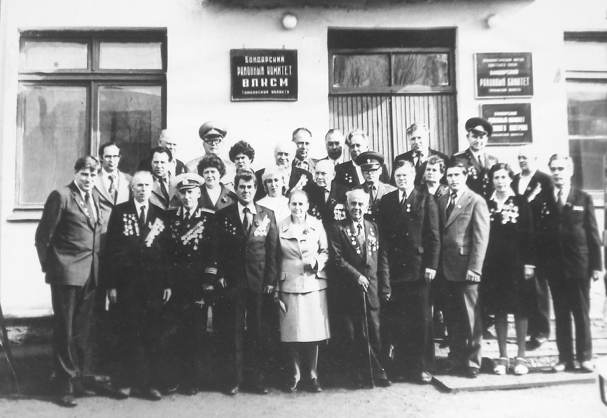 Встреча гвардейцев 35-й дивизии  на Родине генерала В.А.Глазкова