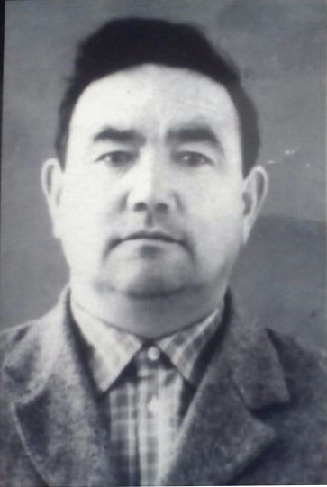 Арзиев Аширджан рядовой 102-й гв сп Арзиев Аширджан рядовой 102-й гв сп