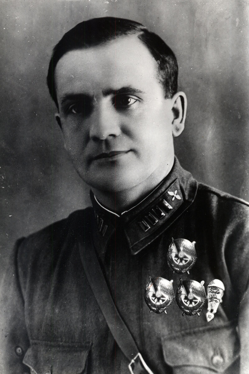 Лисичкин Емельян Алексеевич Лисичкин Емельян Алексеевич